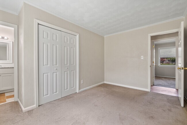 Building Photo - 3305 Portobello Ct
