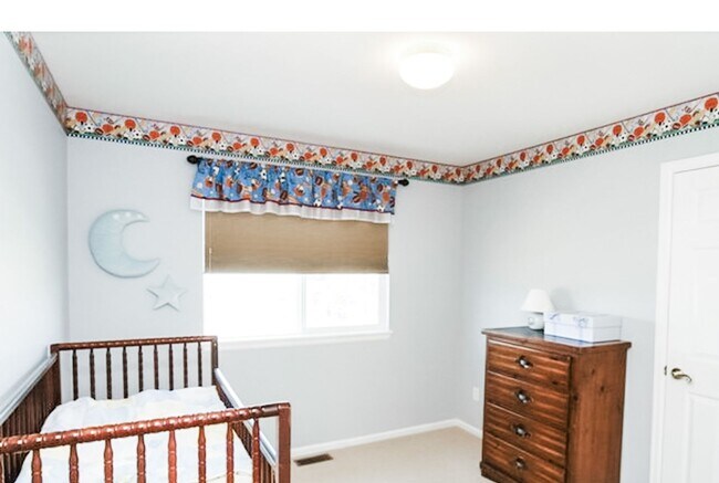 Building Photo - Amazing Thornton Home