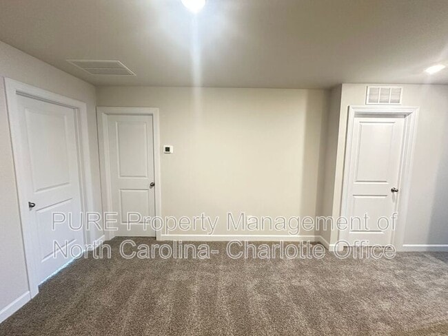 Building Photo - 1764 Braemar Vlg Dr