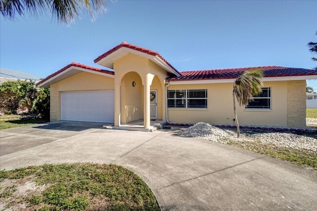 Building Photo - 3001 Gulf Blvd
