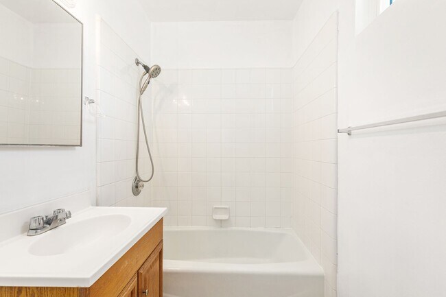 Building Photo - 2222 248th St