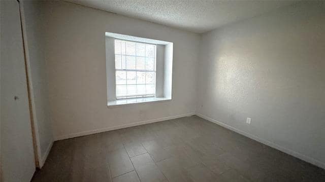 Building Photo - 1417 Caplin Dr