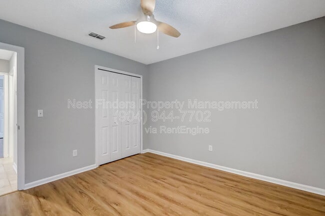 Building Photo - 9642 Pritmore Rd E