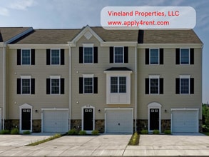 Building Photo - 1720 SF Townhome - 3 BR/1.5 BA in Vineland...