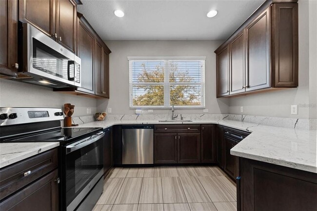 Building Photo - 29913 Southwell Ln
