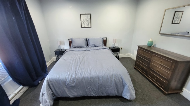 Building Photo - 234 Manheim St