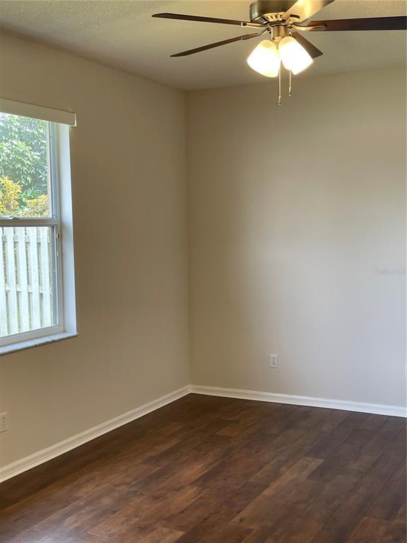 Building Photo - 5118 Santa Ana Dr