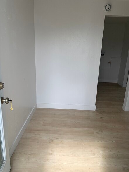 Building Photo - 5738 Meade Ave