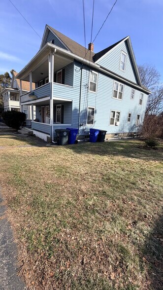 Building Photo - 27 Beechwood Ave