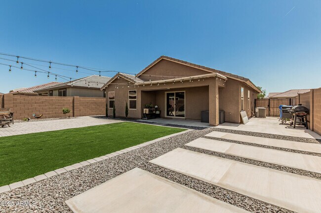 Building Photo - 4028 S 95th Ln