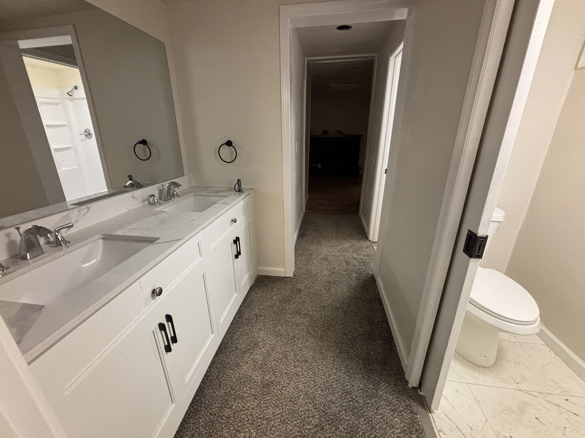 Building Photo - 1137 NW Dixon St