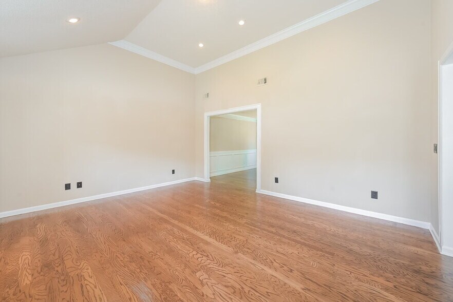 Building Photo - 4063 Percheron Ln SW