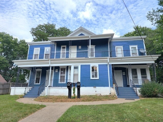 Building Photo - 382 North St