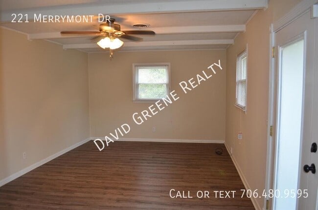 Building Photo - 221 Merrymont Dr
