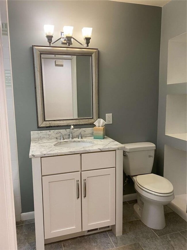 Building Photo - 2731 Hilo Ct