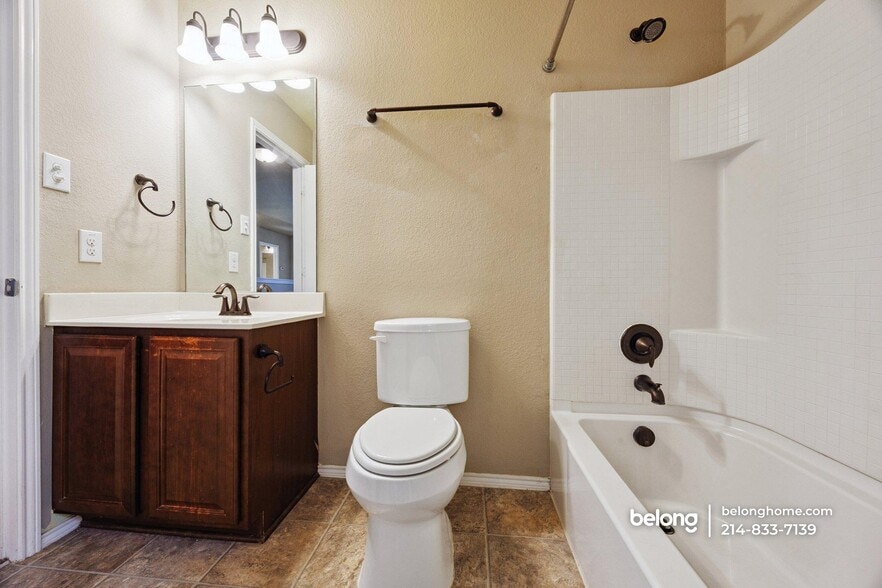 Building Photo - 2128 Valley Forge Trail