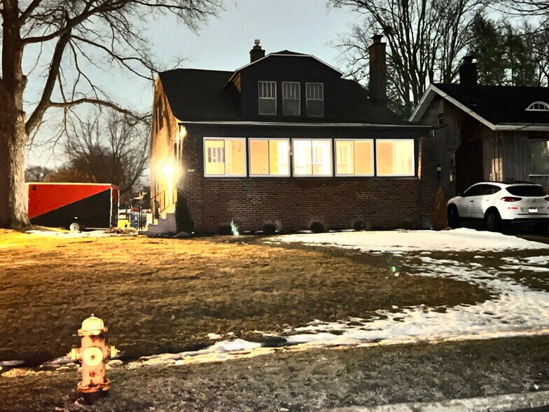 Building Photo - 5503 Southern Blvd