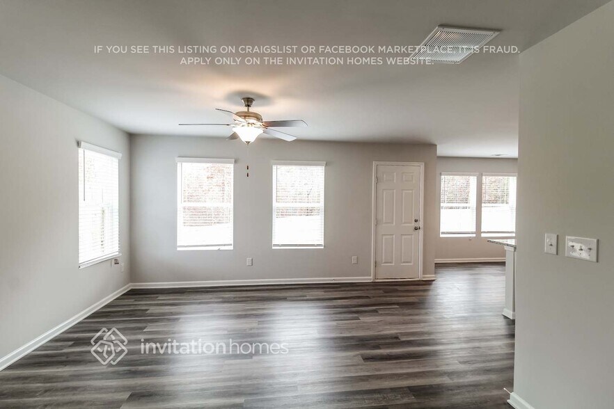 Building Photo - 729 ASHBY Ct