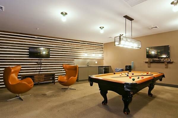 Building Photo - 53 Broadway