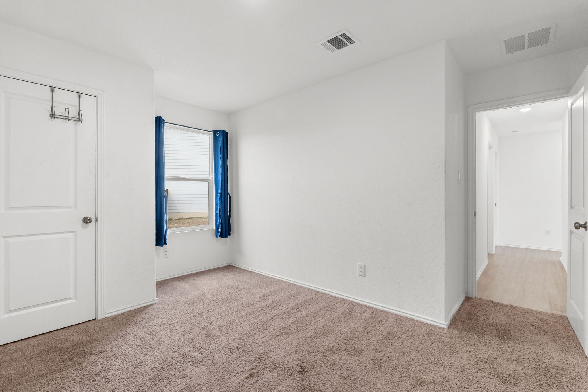 Building Photo - 7235 Eclipse Pl