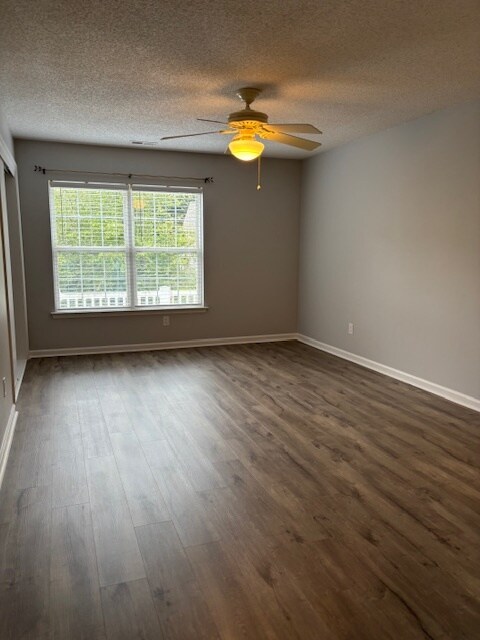 Second Bedroom - 305 Settlement Dr
