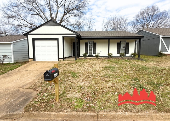 Building Photo - 5636 Maple Tree Dr