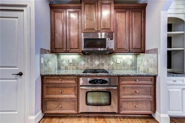 Building Photo - 1516 Donaldson Park dr