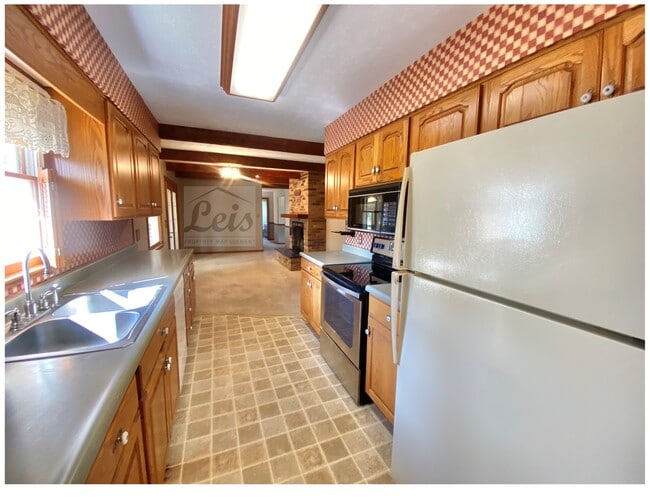 Building Photo - 3520 Ditmer Rd