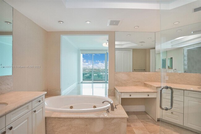 Building Photo - 10295 Collins Ave