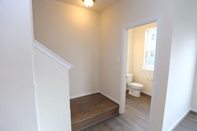 Building Photo - 14317 Summit View Ln