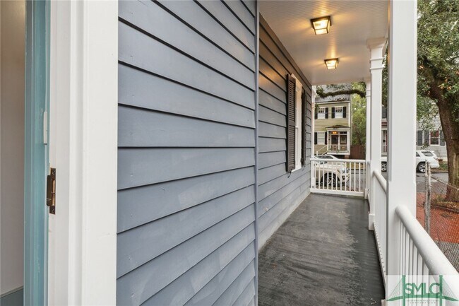 Building Photo - 510 E Jones St