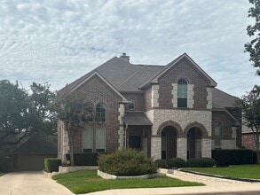 Building Photo - 3247 Monarch