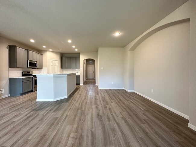 Building Photo - 27079 Badger Way