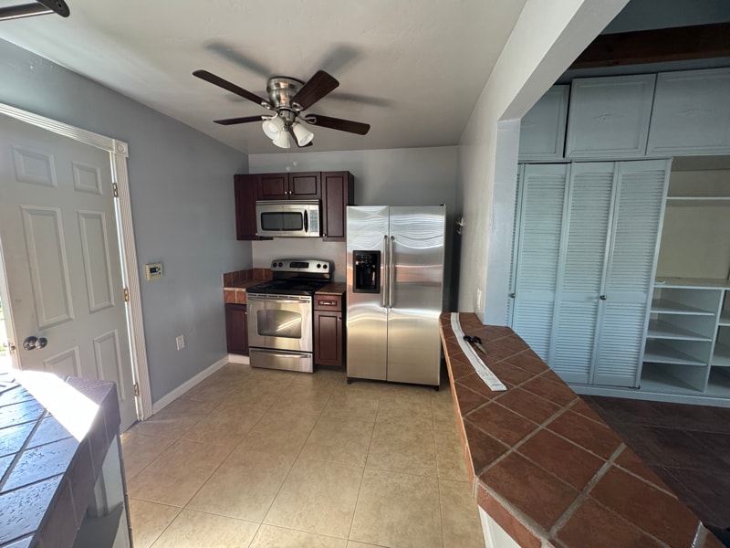 Building Photo - 3733 Mesa Vista Way