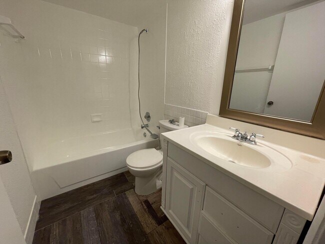 Building Photo - 7760 NW 50th St