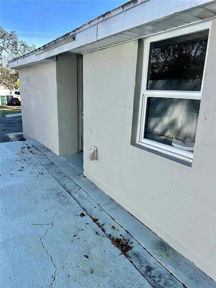 Building Photo - 2003 E Humphrey St