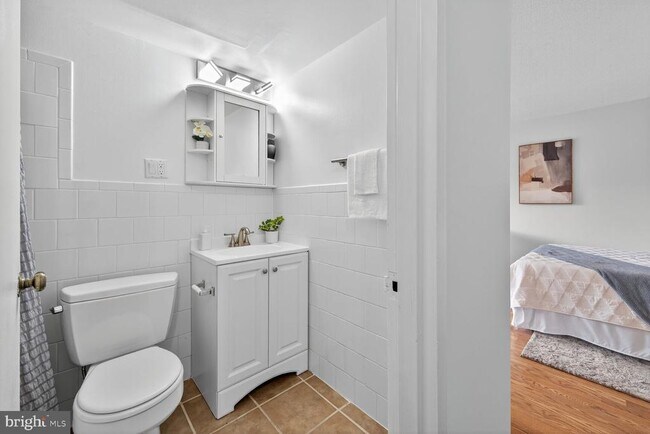 Building Photo - 1816 New Hampshire Ave NW