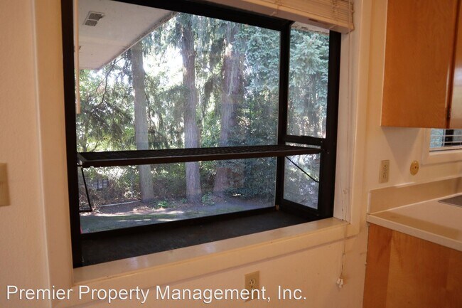 Building Photo - 1 br, 1 bath House - 2321 E. 16th St