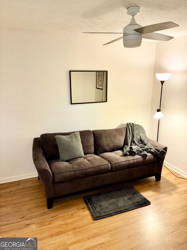 Building Photo - 1859 Williams Ave