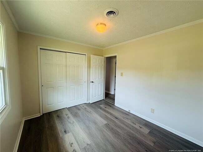 Building Photo - 4740 Rosehill Rd