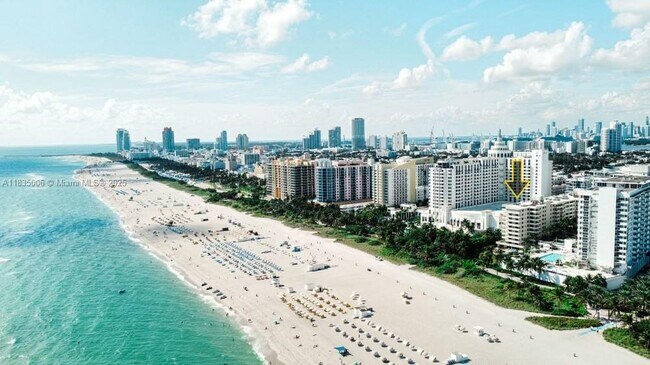 Building Photo - 1621 Collins Ave