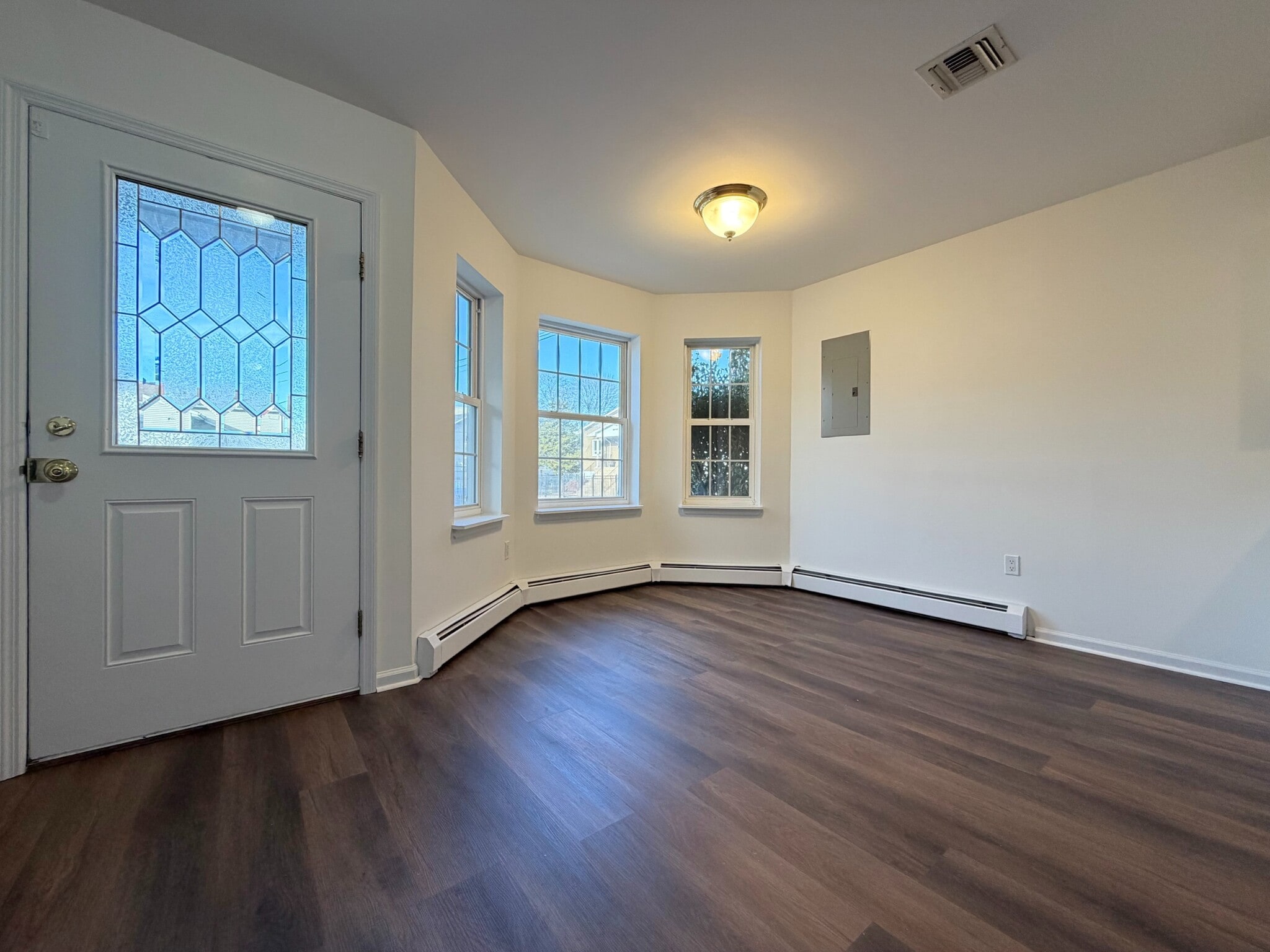 Building Photo - 36 Rockland St