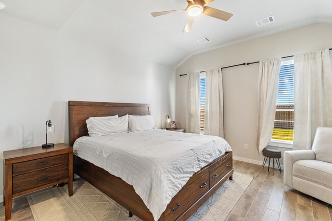 Building Photo - 8114 Vida Costa Dr