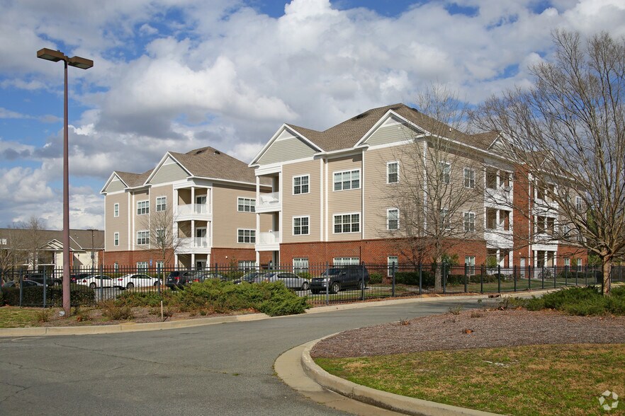 Northwind Apartments 5148 Northwind Blvd Valdosta GA 31605 Apartment Finder