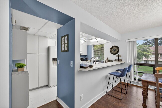 Building Photo - 134 Brackenwood Rd