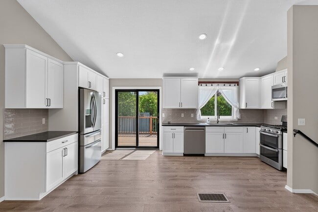 Building Photo - 16045 SW Baler Way