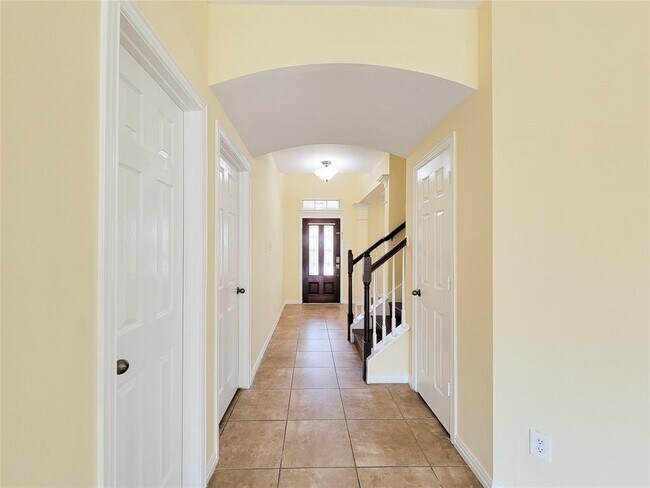 Building Photo - 5307 Barleycorn Ln