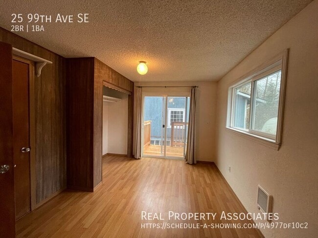 Building Photo - 25 99th Ave SE