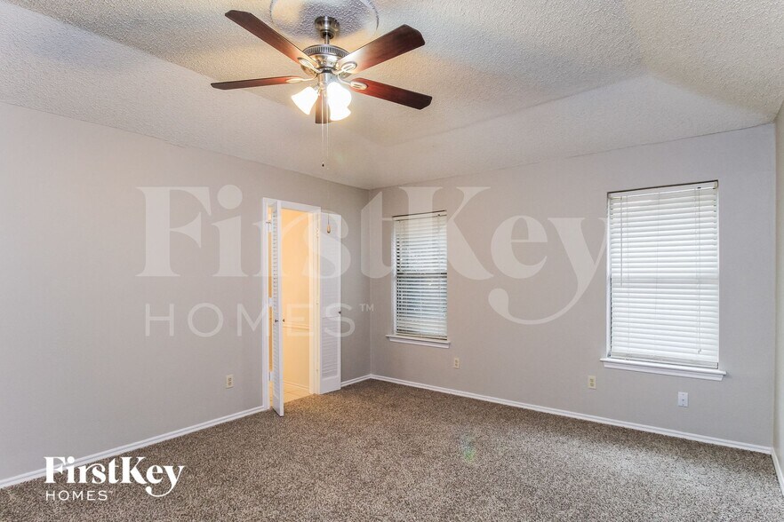 Building Photo - 5010 Hawkins Cemetery Rd