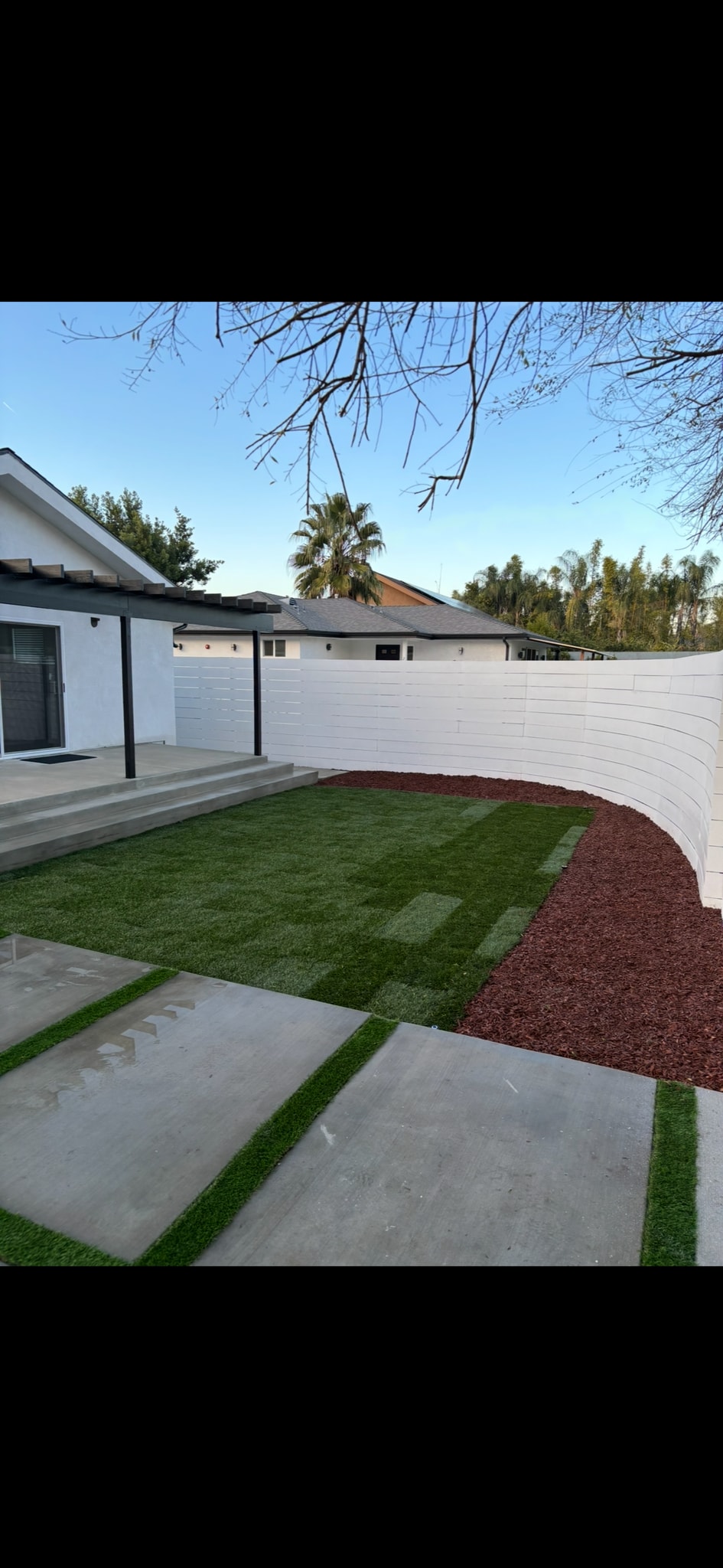 Building Photo - 22827 1/2 Calvert St